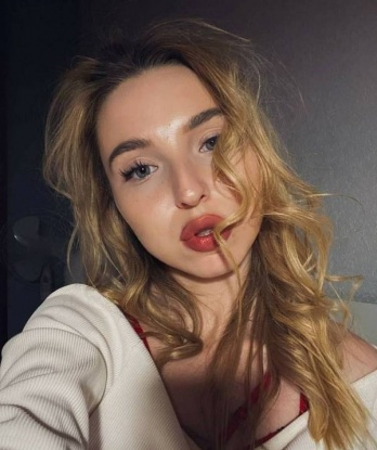 Шура, 22 года, 2 размер груди